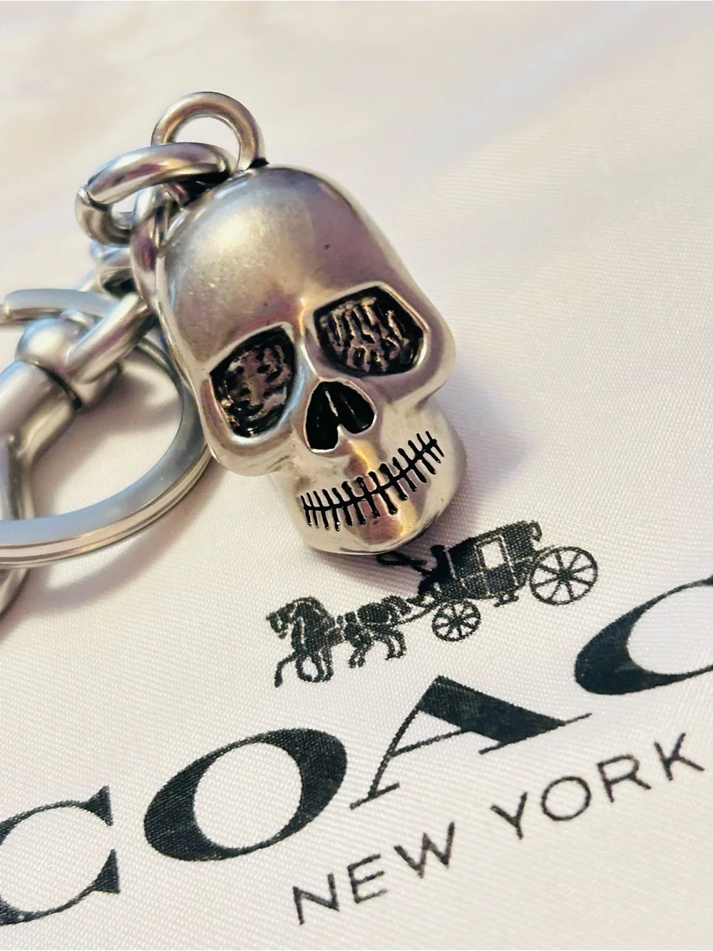 NWOT EXTREMELY RARE Coach Skull Bag Charm/ Keychain